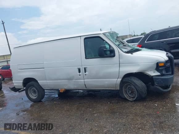 2014 Ford Econoline Cargo Commercial с VIN 1FTNE2EW4EDA84338, выставлен на аукционе IAAI как лот 42830127 с пробегом 173 231 миль миль и . История ставок и продаж доступна на DreamBid. Изображение 12.