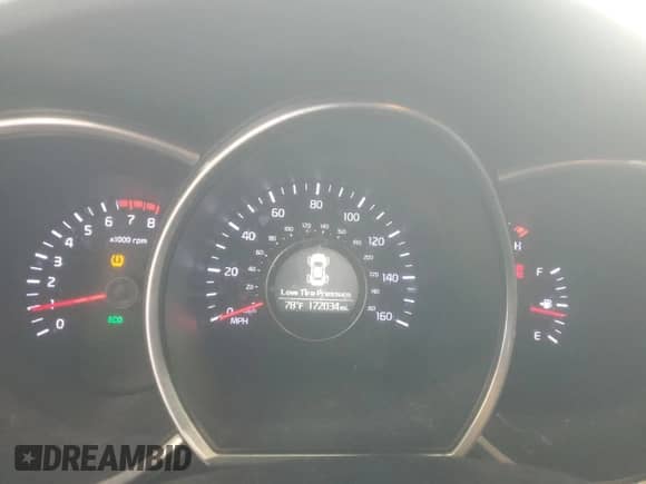 2014 Kia Optima LX с VIN 5XXGM4A74EG331708, выставлен на аукционе Copart как лот 83886425 с пробегом 172 034 миль миль и Списание • Salvage title. История ставок и продаж доступна на DreamBid. Изображение 9.
