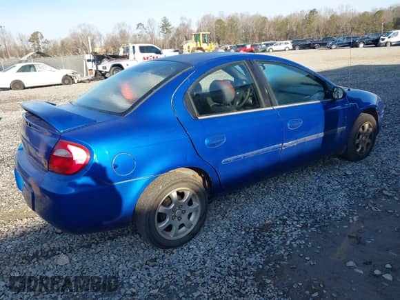 2004 Dodge Neon SXT с VIN 1B3ES56CX4D579982, выставлен на аукционе IAAI как лот 41350304 с пробегом 161 007 миль миль и . История ставок и продаж доступна на DreamBid. Изображение 4.