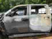 2025 Ram 1500 RHO z VIN 1C6SRFUP7SN602481, wystawiony jako Copart lot #69756055 z przebiegiem Nie podano mil oraz Nie do naprawy • Non repairable. Historia ofert i sprzedaży dostępna na DreamBid. Obrazek 7.