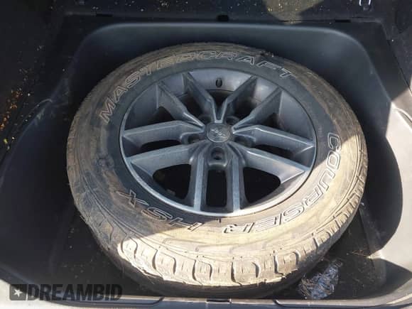 2017 Jeep Grand Cherokee Limited с VIN 1C4RJFBG9HC742070, выставлен на аукционе IAAI как лот 42540273 с пробегом 131 823 миль миль и . История ставок и продаж доступна на DreamBid. Изображение 19.