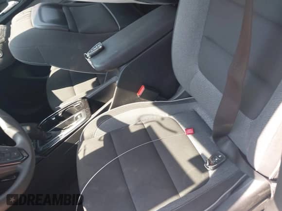 2022 Chevrolet TrailBlazer LT with VIN KL79MPS23NB112383, listed as a IAAI auction lot 42818899 with 50,776 mi miles and . Bid and sale history available at DreamBid. Image 11.
