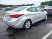 2015 Hyundai Elantra SE с VIN KMHDH4AE4FU279106, выставлен на аукционе IAAI как лот 43072976 с пробегом 57 407 миль миль и . История ставок и продаж доступна на DreamBid. Изображение 4.