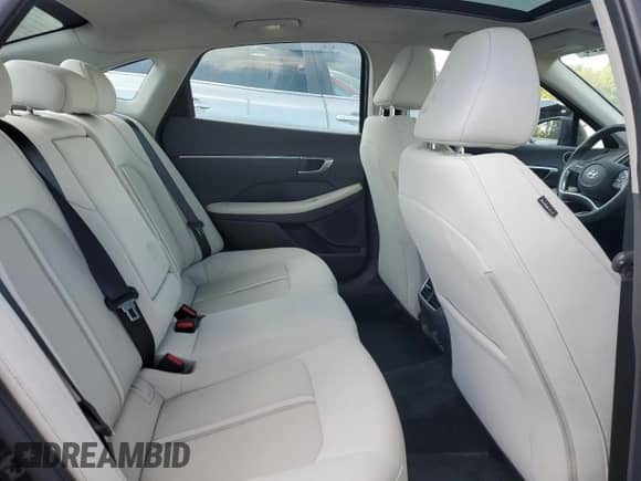 2023 Hyundai Sonata SEL с VIN KMHL14JA0PA323697, выставлен на аукционе Copart как лот 81294295 с пробегом 5 559 миль миль и Списание • Salvage title. История ставок и продаж доступна на DreamBid. Изображение 10.