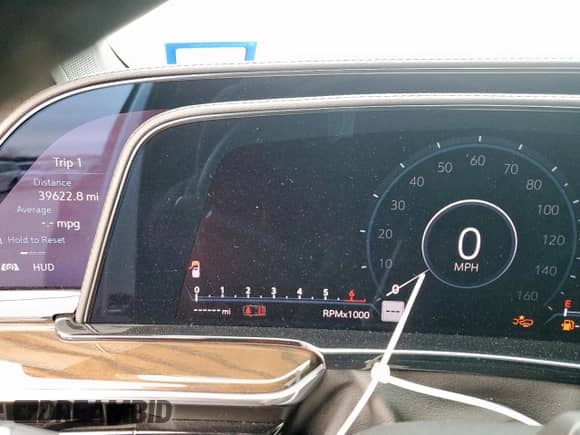 2023 Cadillac Escalade ESV 4WD Sport Platinum с VIN 1GYS4RKL1PR358913, выставлен на аукционе Copart как лот 46321195 с пробегом 39 622 миль миль и Списание • Salvage title. История ставок и продаж доступна на DreamBid. Изображение 9.