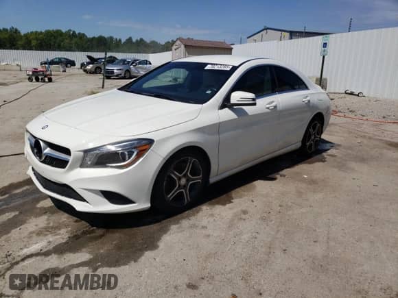 2014 Mercedes-Benz CLA 250 with VIN WDDSJ4GB8EN109746, listed as a Copart auction lot 70213285 with 136,080 mi miles and Non repairable. Bid and sale history available at DreamBid. Image 1.