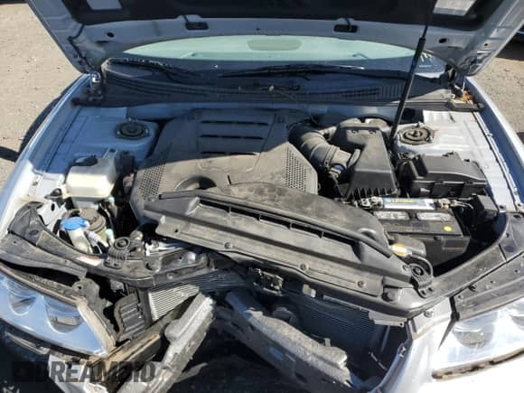 2010 Hyundai Azera Limited с VIN KMHFC4DF9AA512418, выставлен на аукционе Copart как лот 69102115 с пробегом 40 639 миль миль и Списание • Salvage title. История ставок и продаж доступна на DreamBid. Изображение 11.