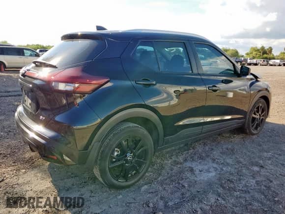 2024 Nissan Kicks SV with VIN 3N1CP5CV9RL557781, listed as a Copart auction lot 81870375 with 10,367 mi miles and Salvage title. Bid and sale history available at DreamBid. Image 3.