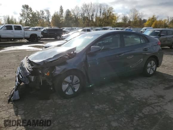 2019 Hyundai Ioniq Blue с VIN KMHC65LC2KU163822, выставлен на аукционе Copart как лот 75567773 с пробегом 104 871 миль миль и . История ставок и продаж доступна на DreamBid. Изображение 1.
