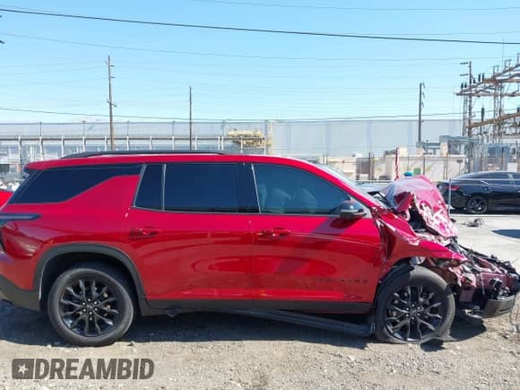 2024 Chevrolet Traverse FWD LT with VIN 1GNERGKS9RJ148567, listed as a IAAI auction lot 42233710 with 17,536 mi miles and . Bid and sale history available at DreamBid. Image 14.