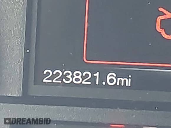 2018 Ford F-150 XL with VIN 1FTEW1CP8JKD66135, listed as a IAAI auction lot 42573829 with 223,821 mi miles and . Bid and sale history available at DreamBid. Image 16.