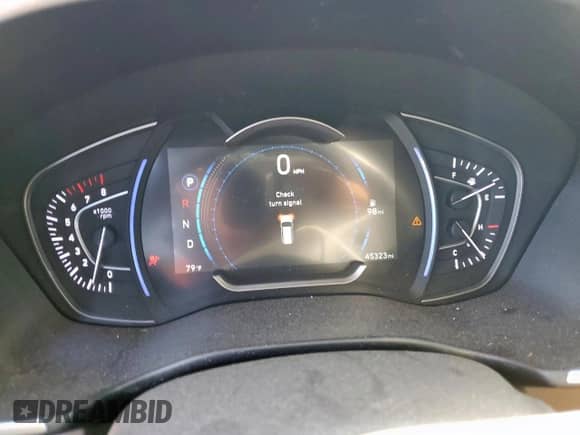 2019 Hyundai Santa Fe Limited z VIN 5NMS53AA5KH072561, wystawiony jako Copart lot #47858945 z przebiegiem 45 323 mil mil oraz Szkoda całkowita • Salvage title. Historia ofert i sprzedaży dostępna na DreamBid. Obrazek 9.