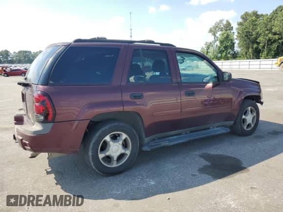 2007 Chevrolet TrailBlazer LS с VIN 1GNDS13S172114707, выставлен на аукционе Copart как лот 71841165 с пробегом 213 045 миль миль и Списание • Salvage title. История ставок и продаж доступна на DreamBid. Изображение 3.