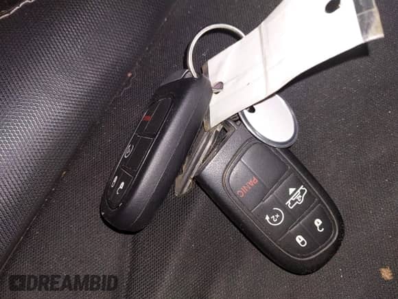 2018 Ram 1500 Rebel with VIN 1C6RR7YT1JS234777, listed as a IAAI auction lot 41409525 with 119,497 mi miles and . Bid and sale history available at DreamBid. Image 11.