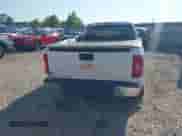 2013 Chevrolet Silverado 1500 LT z VIN 1GCRCSE06DZ256714, wystawiony jako IAAI lot #43160510 z przebiegiem 95 035 mil mil oraz . Historia ofert i sprzedaży dostępna na DreamBid. Obrazek 16.