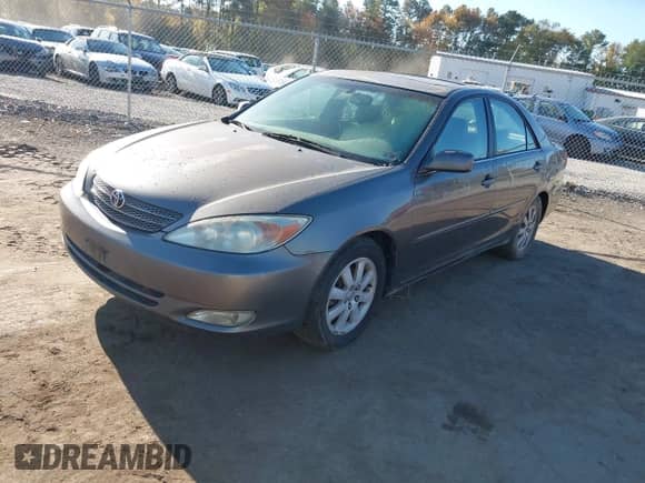 2004 Toyota Camry LE с VIN 4T1BF30K24U570120, выставлен на аукционе IAAI как лот 43507801 с пробегом 166 051 миль миль и . История ставок и продаж доступна на DreamBid. Изображение 2.