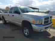 2003 Dodge 2500 ST z VIN 3D7KU28D43G722495, wystawiony jako IAAI lot #43386849 z przebiegiem 274 747 mil mil oraz . Historia ofert i sprzedaży dostępna na DreamBid. Obrazek 1.
