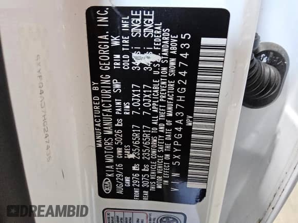 2017 Kia Sorento LX z VIN 5XYPG4A37HG247435, wystawiony jako Copart lot #86302805 z przebiegiem 99 366 mil mil oraz Czysty tytuł • Clean title. Historia ofert i sprzedaży dostępna na DreamBid. Obrazek 13.