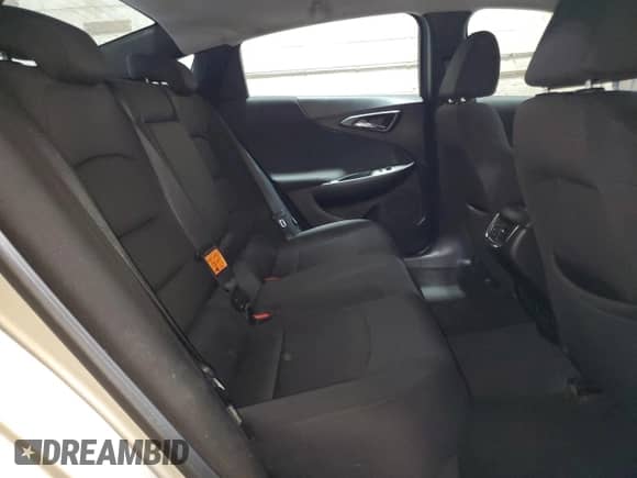 2016 Chevrolet Malibu LT z VIN 1G1ZE5ST6GF207019, wystawiony jako Copart lot #86192175 z przebiegiem 109 816 mil mil oraz Czysty tytuł • Clean title. Historia ofert i sprzedaży dostępna na DreamBid. Obrazek 10.