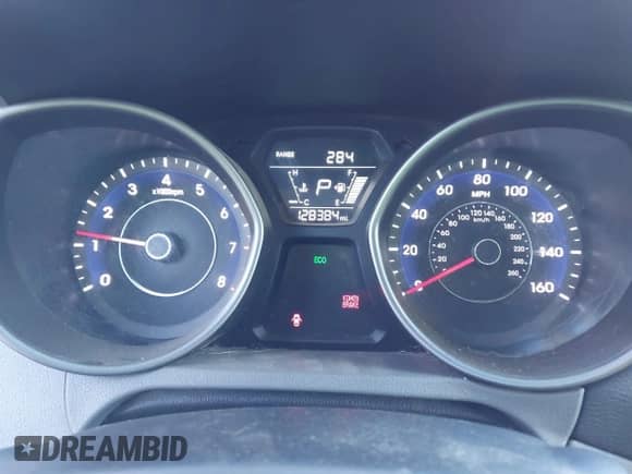 2016 Hyundai Elantra SE с VIN 5NPDH4AE3GH715461, выставлен на аукционе IAAI как лот 43450355 с пробегом 128 384 миль миль и . История ставок и продаж доступна на DreamBid. Изображение 7.