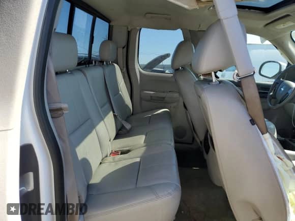 2010 Chevrolet Silverado 1500 LTZ with VIN 1GCSCTE0XAZ135302, listed as a Copart auction lot 68492864 with 223,185 mi miles and Salvage title. Bid and sale history available at DreamBid. Image 10.