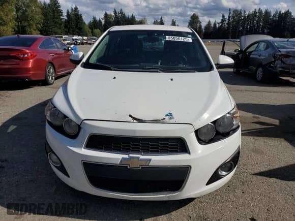 2016 Chevrolet Sonic LTZ with VIN 1G1JE6SB2G4161484, listed as a Copart auction lot 85056125 with 182,175 mi miles and Clean title. Bid and sale history available at DreamBid. Image 5.