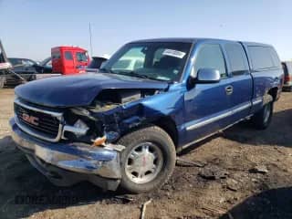 2001 GMC Sierra 1500 SLE с VIN 1GTEK19T01E250037, выставлен на аукционе Copart как лот 44418084 с пробегом Не указан миль и Списание • Salvage title. История ставок и продаж доступна на DreamBid. Изображение 1.