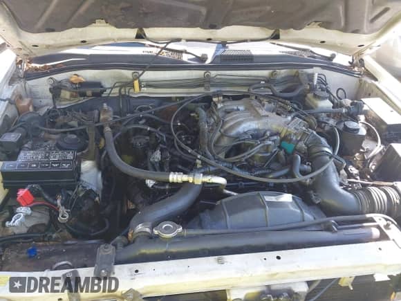 1997 Nissan Pathfinder XE z VIN JN8AR05S4VW125810, wystawiony jako IAAI lot #43203098 z przebiegiem 282 727 mil mil oraz . Historia ofert i sprzedaży dostępna na DreamBid. Obrazek 10.