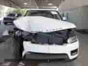 2017 Land Rover Range Rover Sport HSE z VIN SALWR2FV7HA159224, wystawiony jako IAAI lot #42922887 z przebiegiem 83 412 mil mil oraz . Historia ofert i sprzedaży dostępna na DreamBid. Obrazek 12.