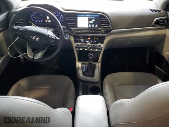 2019 Hyundai Elantra SEL с VIN 5NPD84LF0KH430098, выставлен на аукционе Copart как лот 85156645 с пробегом 89 906 миль миль и Списание • Salvage title. История ставок и продаж доступна на DreamBid. Изображение 8.