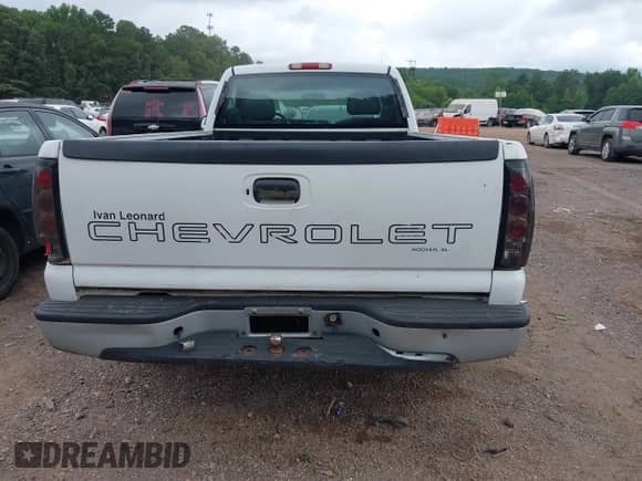 2000 Chevrolet Silverado 1500 с VIN 1GCEC14W3YE186147, выставлен на аукционе IAAI как лот 42468140 с пробегом 179 793 миль миль и . История ставок и продаж доступна на DreamBid. Изображение 8.