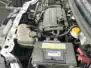 2012 Chevrolet Sonic LT z VIN 1G1JD5SHXC4231096, wystawiony jako IAAI lot #42188654 z przebiegiem 114 035 mil mil oraz . Historia ofert i sprzedaży dostępna na DreamBid. Obrazek 14.