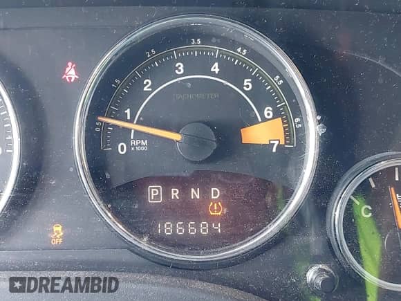 2014 Jeep Compass Latitude with VIN 1C4NJCEB9ED503072, listed as a IAAI auction lot 43257861 with 186,684 mi miles and . Bid and sale history available at DreamBid. Image 12.