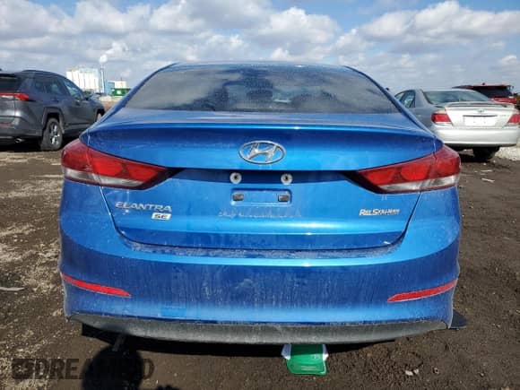 2018 Hyundai Elantra SE z VIN KMHD74LF0JU614458, wystawiony jako Copart lot #47118185 z przebiegiem 152 858 mil mil oraz Szkoda całkowita • Salvage title. Historia ofert i sprzedaży dostępna na DreamBid. Obrazek 6.