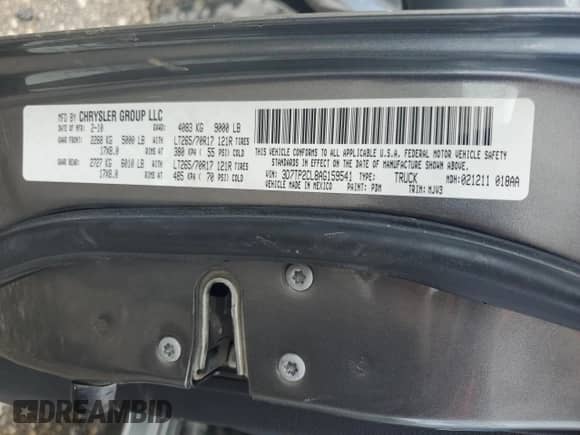 2010 Dodge 2500 SLT z VIN 3D7TP2CL8AG159541, wystawiony jako Copart lot #56037075 z przebiegiem 189 201 mil mil oraz Szkoda całkowita • Salvage title. Historia ofert i sprzedaży dostępna na DreamBid. Obrazek 12.