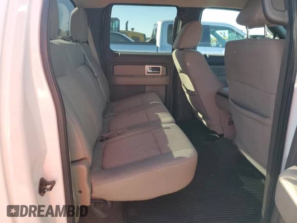 2010 Ford F-150 XL with VIN 1FTFW1EV7AFB74214, listed as a Copart auction lot 86306405 with 217,956 mi miles and Clean title. Bid and sale history available at DreamBid. Image 10.