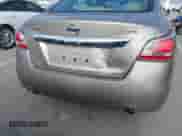 2015 Nissan Altima S с VIN 1N4AL3AP6FN878235, выставлен на аукционе IAAI как лот 42258084 с пробегом 121 612 миль миль и . История ставок и продаж доступна на DreamBid. Изображение 12.