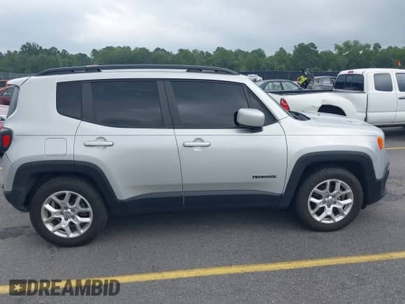 2018 Jeep Renegade Latitude with VIN ZACCJABB5JPH38323, listed as a IAAI auction lot 42938432 with 67,697 mi miles and . Bid and sale history available at DreamBid. Image 13.