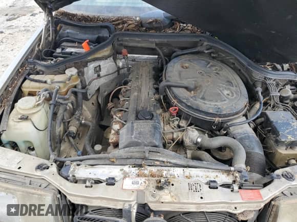 1992 Mercedes-Benz 300 с VIN WDBEA30E0NB570638, выставлен на аукционе Copart как лот 52357325 с пробегом 122 782 миль миль и Чистый • Clean title. История ставок и продаж доступна на DreamBid. Изображение 11.