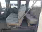 2004 Chevrolet Express с VIN 1GAGG25U941243834, выставлен на аукционе IAAI как лот 43240890 с пробегом 130 420 миль миль и . История ставок и продаж доступна на DreamBid. Изображение 8.