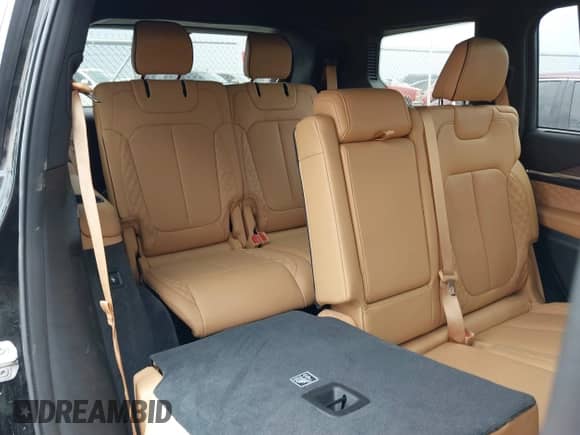 2021 Jeep Grand Cherokee Summit Reserve with VIN 1C4RJKEG8M8106466, listed as a IAAI auction lot 42283085 with 150,572 mi miles and . Bid and sale history available at DreamBid. Image 8.