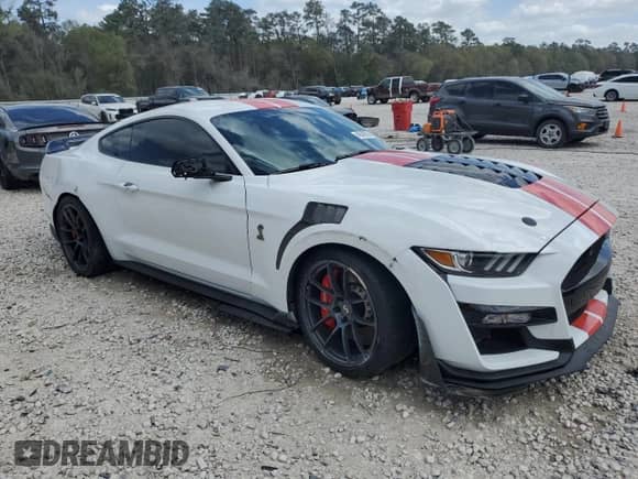 2020 Ford Mustang Shelby GT500 with VIN 1FA6P8SJ8L5504495, listed as a Copart auction lot 49640865 with 8,983 mi miles and Clean title. Bid and sale history available at DreamBid. Image 4.