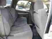 2005 Chevrolet Tahoe LS с VIN 1GNEK13T15J263926, выставлен на аукционе IAAI как лот 42497774 с пробегом 342 968 миль миль и . История ставок и продаж доступна на DreamBid. Изображение 8.