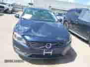 2015 Volvo S60 T5 Platinum с VIN YV1612TMXF2360756, выставлен на аукционе IAAI как лот 42812479 с пробегом 147 289 миль миль и . История ставок и продаж доступна на DreamBid. Изображение 12.