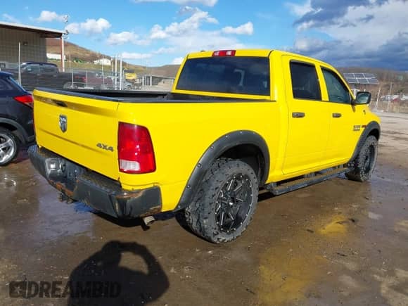 2016 Ram 1500 Tradesman z VIN 1C6RR7KM0GS237129, wystawiony jako IAAI lot #41217561 z przebiegiem 114 248 mil mil oraz . Historia ofert i sprzedaży dostępna na DreamBid. Obrazek 4.