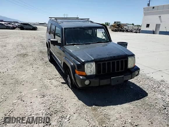 2006 Jeep Commander z VIN 1J8HG48N26C158264, wystawiony jako Copart lot #67405885 z przebiegiem 173 564 mil mil oraz Szkoda całkowita • Salvage title. Historia ofert i sprzedaży dostępna na DreamBid. Obrazek 14.