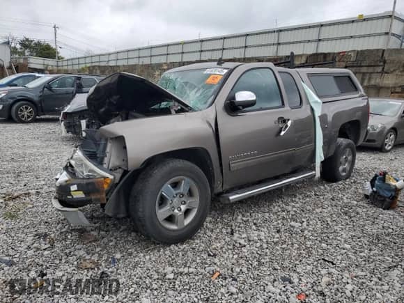 2012 Chevrolet Silverado 1500 LT с VIN 1GCRKSE79CZ275482, выставлен на аукционе Copart как лот 81628145 с пробегом Не указан миль и Списание • Salvage title. История ставок и продаж доступна на DreamBid. Изображение 1.