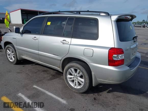 2007 Toyota Highlander w/3rd Row z VIN JTEEW21A370046547, wystawiony jako IAAI lot #42221088 z przebiegiem Nie podano mil oraz . Historia ofert i sprzedaży dostępna na DreamBid. Obrazek 3.