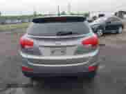 2013 Hyundai Tucson Limited с VIN KM8JU3AC7DU675454, выставлен на аукционе IAAI как лот 42371406 с пробегом 84 385 миль миль и . История ставок и продаж доступна на DreamBid. Изображение 16.