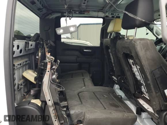 2020 Chevrolet Silverado 1500 Custom Trail Boss with VIN 1GCPYCEFXLZ151238, listed as a Copart auction lot 70755055 with 66,021 mi miles and Salvage title. Bid and sale history available at DreamBid. Image 10.